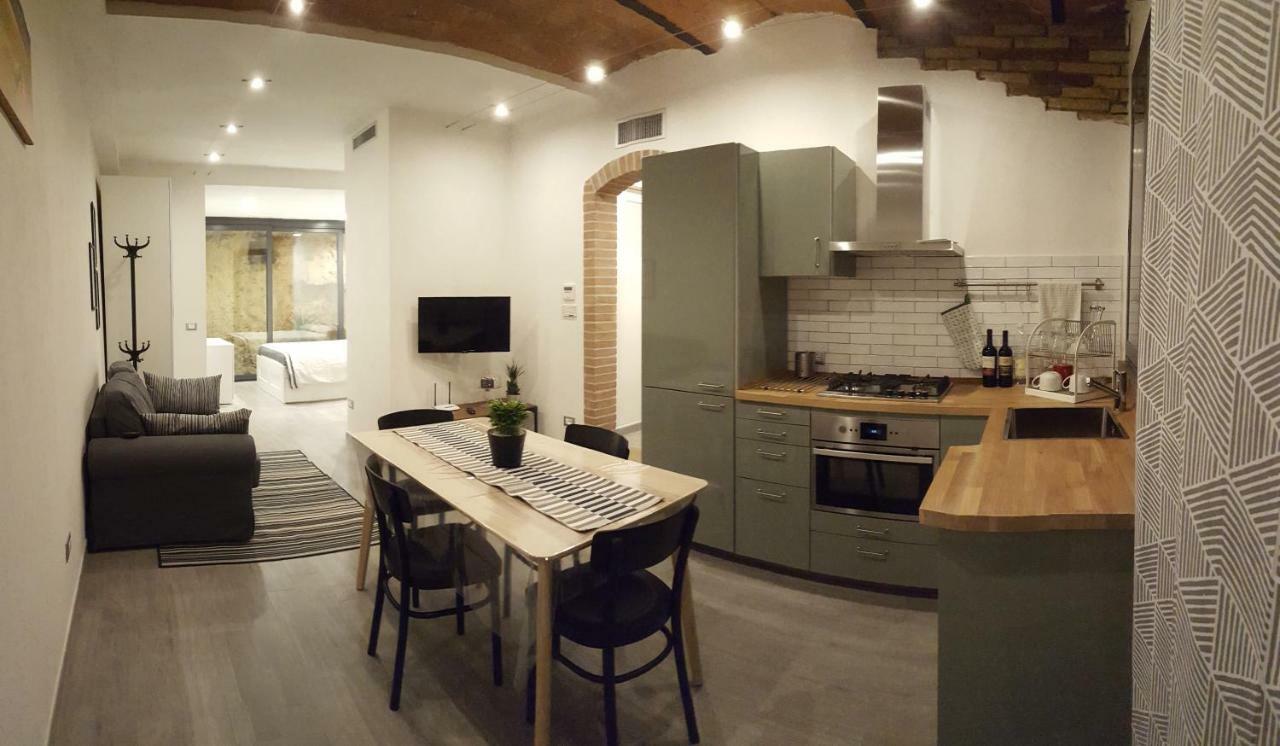 Lucas House